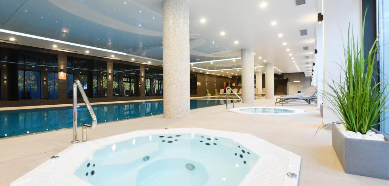 Nadmorskie Tarasy Apartament 215 A Eltom Tour Kołobrzeg Exterior foto